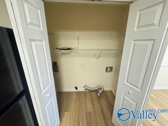 Building Photo - 5009 7 Pine Cir