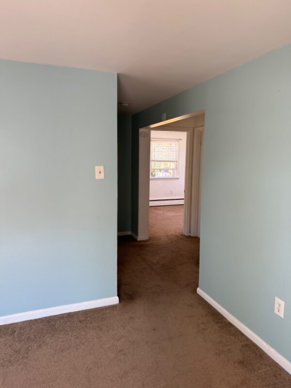 Building Photo - 4326 Finlaw Ave