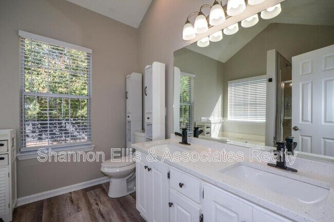 Building Photo - 4209 Reeshemah St