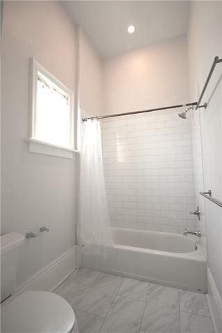 Building Photo - 529 Jena St