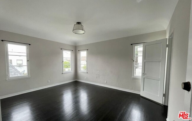 Building Photo - 8329 4th St