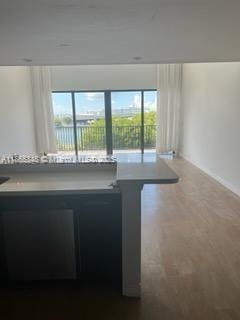 Building Photo - 801 N Venetian Dr