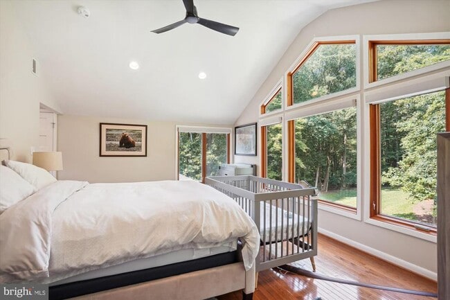 Building Photo - 10408 Hunter Ridge Dr