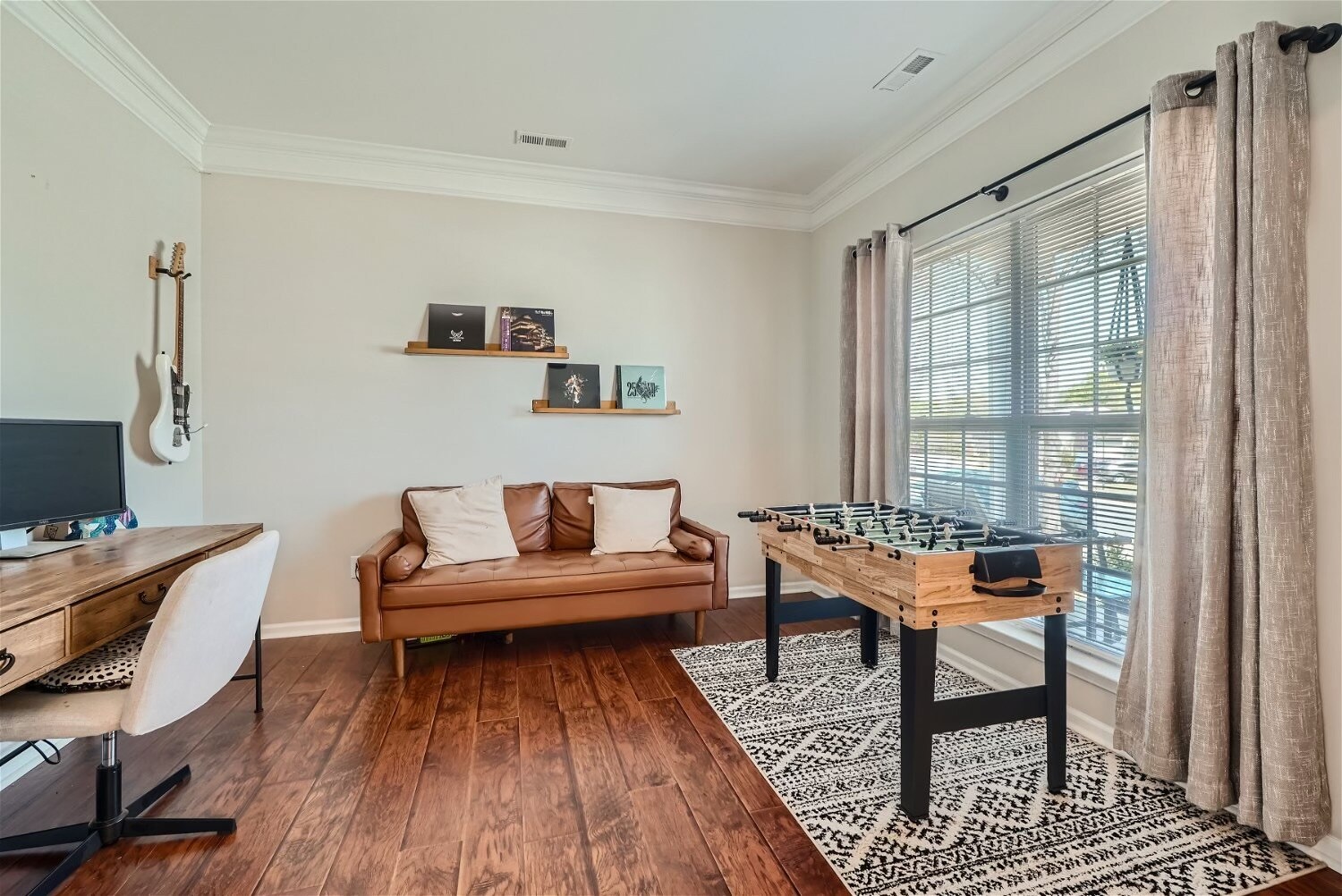 Building Photo - 13165 Wilburn Park Ln