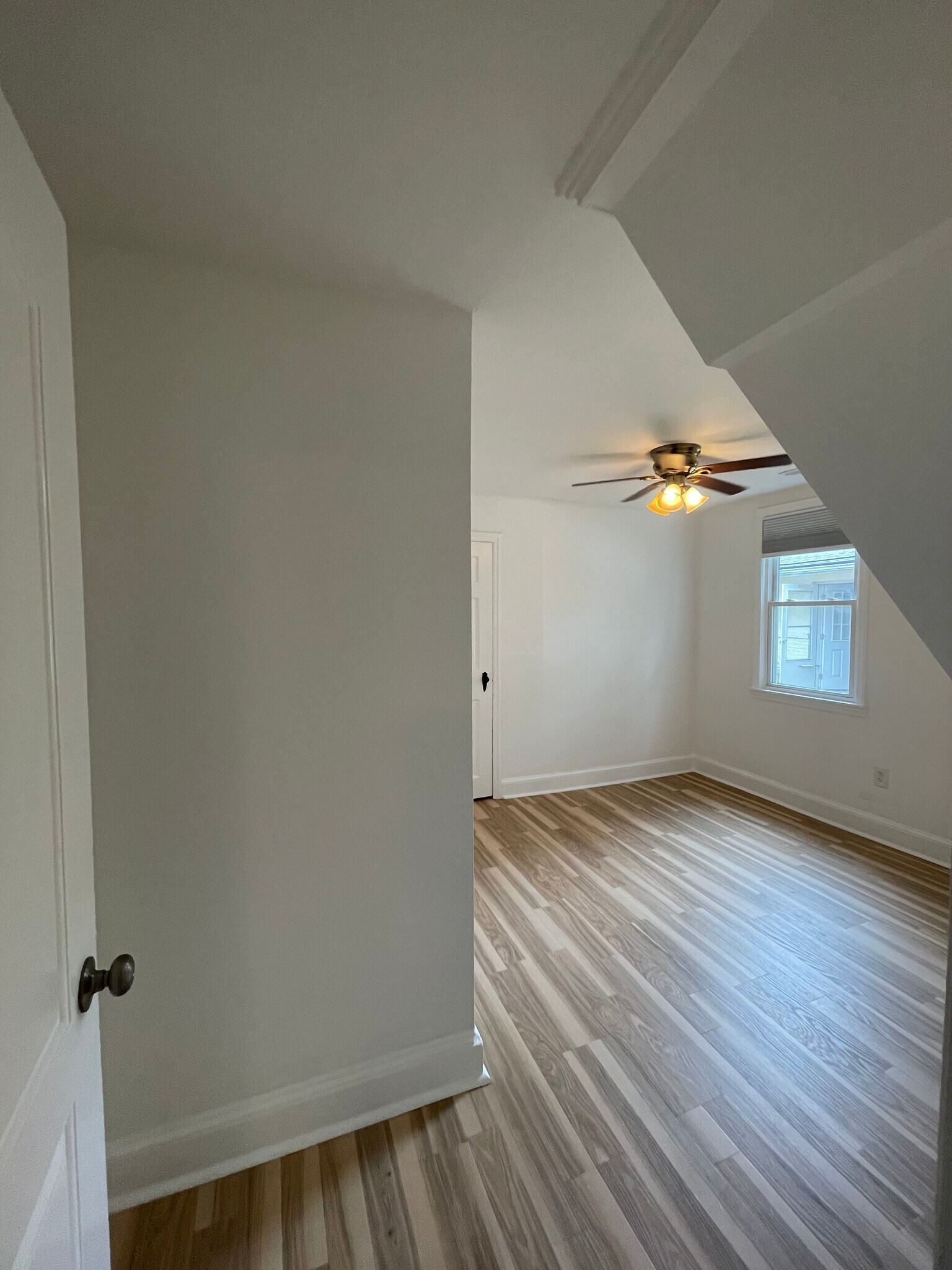 Building Photo - 43 Silopanna Rd