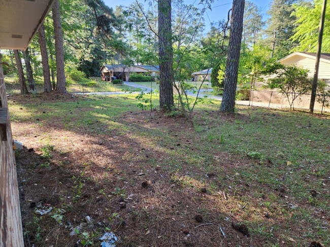 Building Photo - Coming soon! Section 8 accepted! 4 Bedroom...