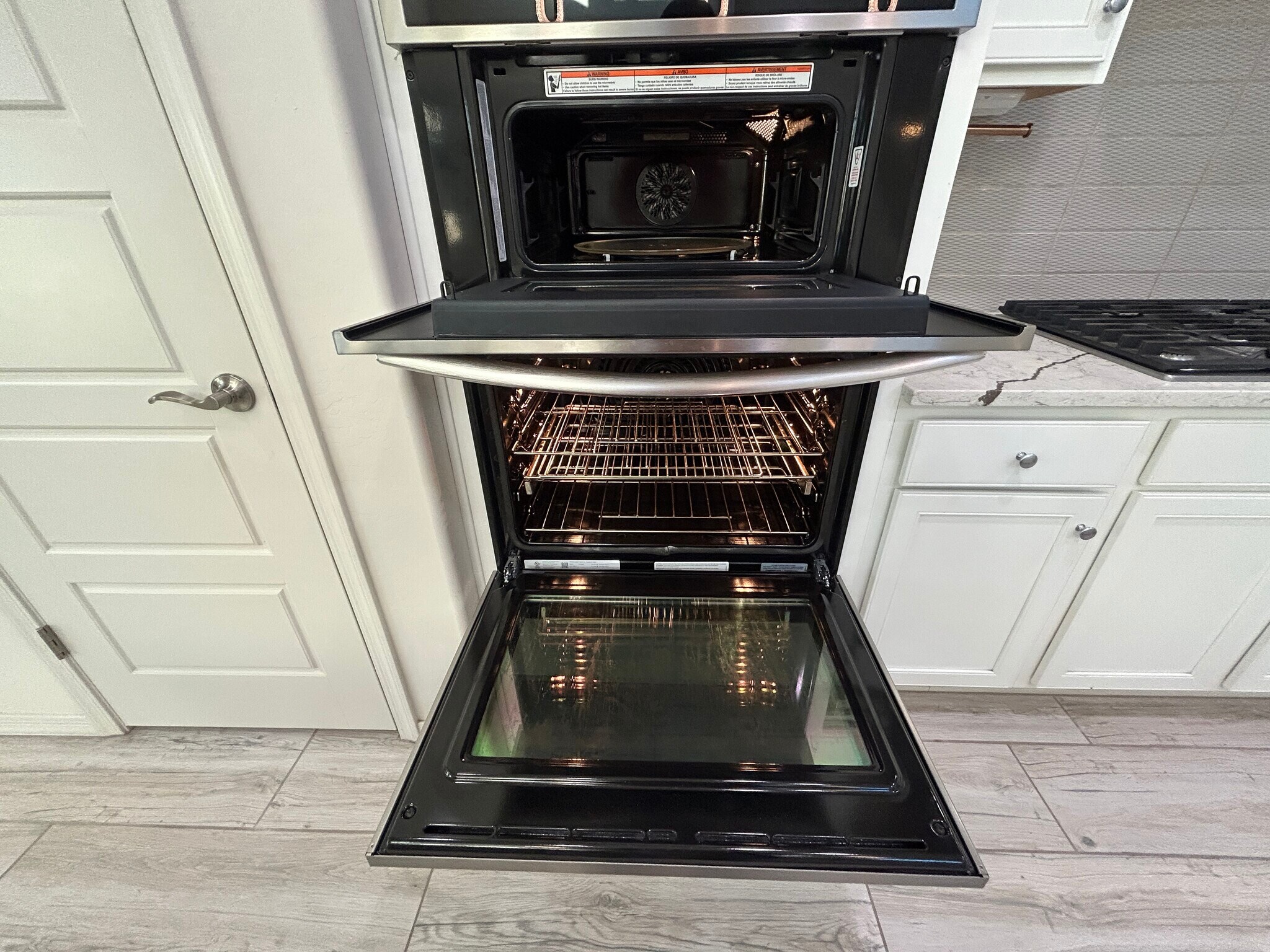 Building Photo - 8909 W Missouri Ave