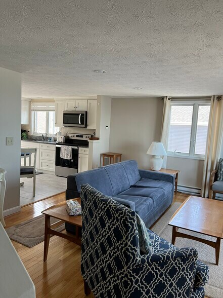 Building Photo - 257 Webhannet Dr