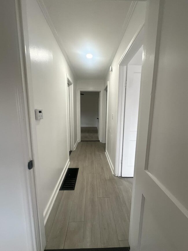 Building Photo - 138 Busha St