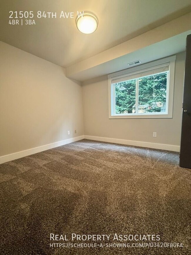 Building Photo - 21505 84th Ave W