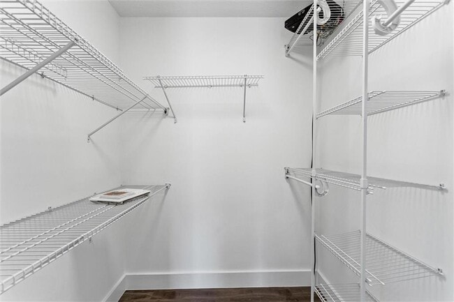 Building Photo - 140 Grayland Creek Dr