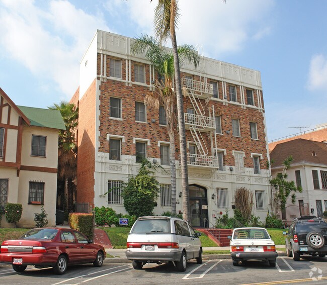 Building Photo - 621 S Dunsmuir Ave