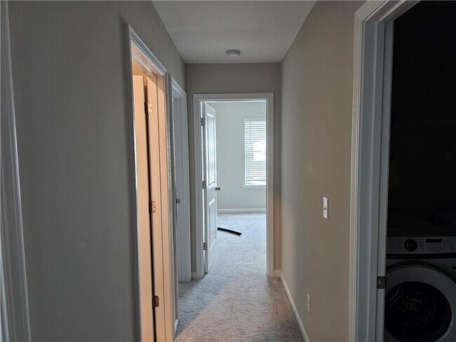 Building Photo - 96 Seed Ln