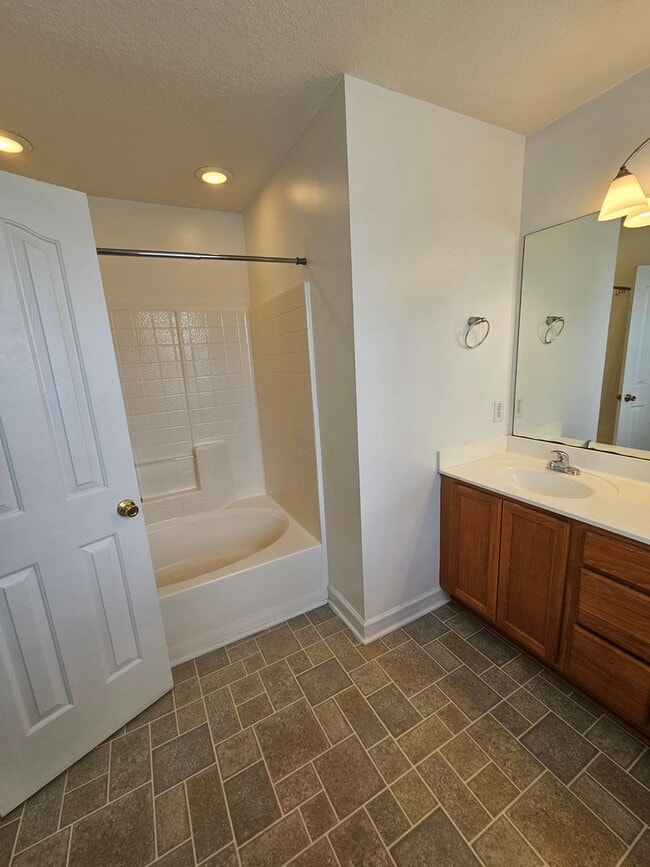 Building Photo - Gorgeous & Spacious 4 Bedroom In Carolina Forest