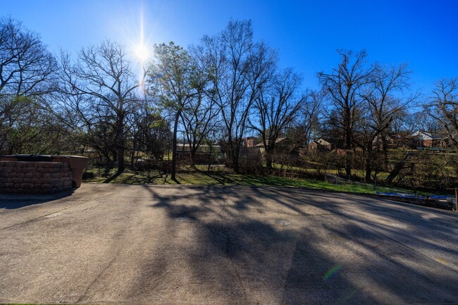 Building Photo - **NOW AVAILABLE, SHORTER LEASE TERM OPTION...