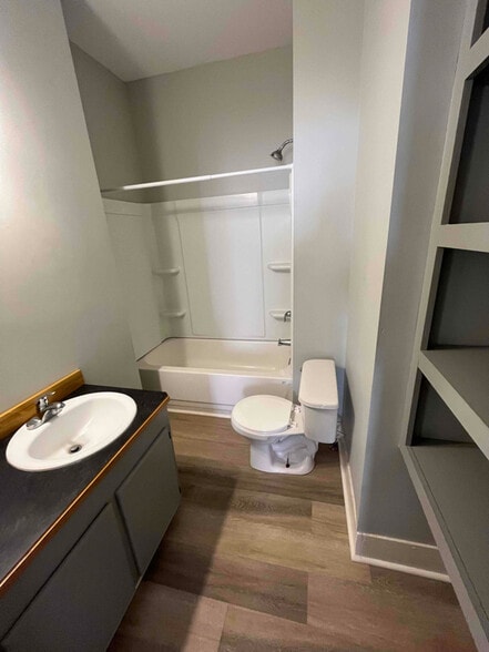 Building Photo - 315 Kentucky Ave