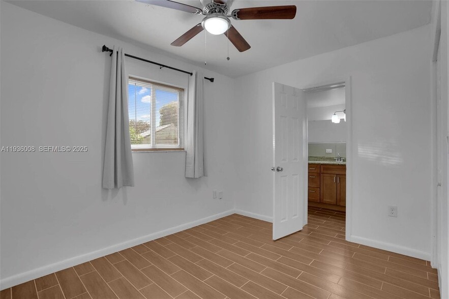 Building Photo - 510 N 69th Ave