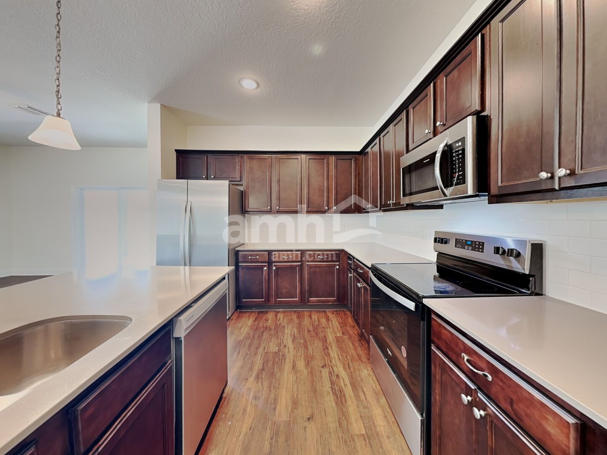 Building Photo - 990 Summer Stone Lp