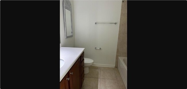 Building Photo - 36 Privado Ct