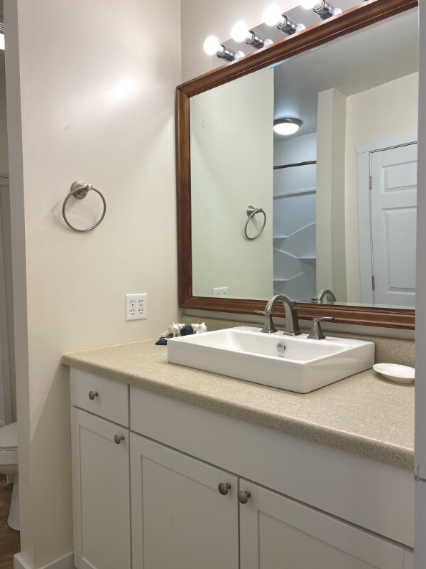 Building Photo - 125 Water St