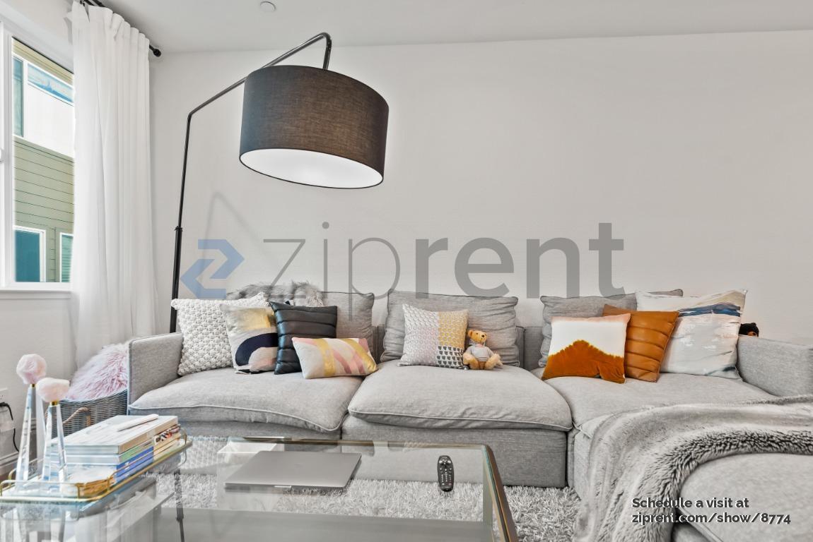 Building Photo - 641 Toby Ct