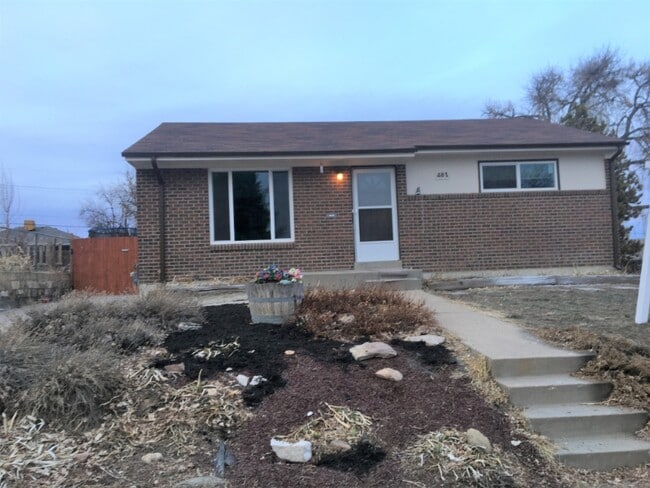 Building Photo - 481 W 70th Pl