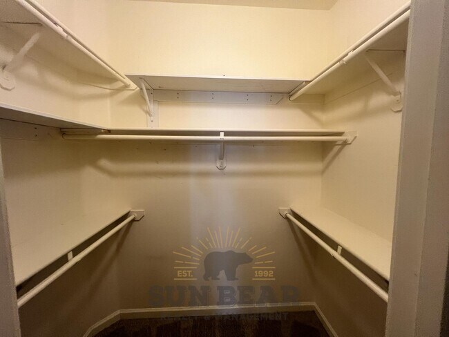 Building Photo - 2 Bedroom at the Reosrt at Tanamera - Reno! - Garage, Pool, Pet Friendly!