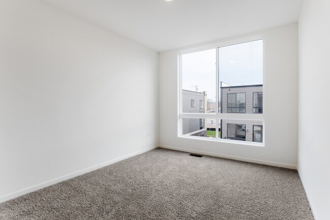 Building Photo - 1286 Catalina Ct.