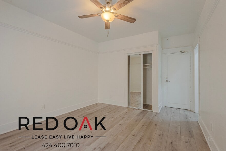 Building Photo - 734 Valencia St