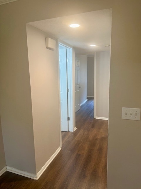 Building Photo - 3BR/2BA near Nippers Corner!
