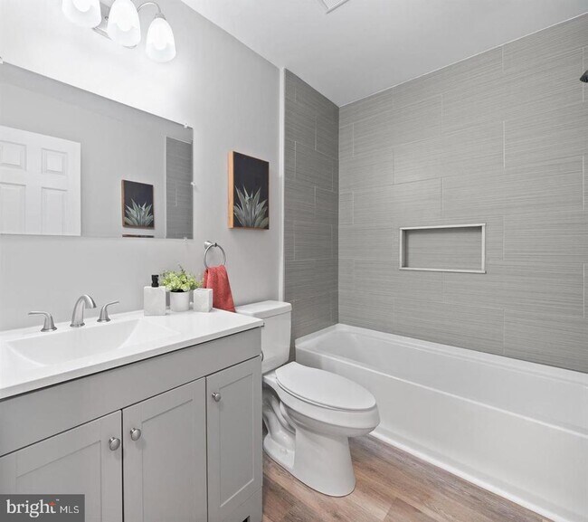 Building Photo - 45867 Broun Terrace