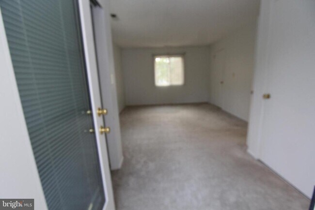 Building Photo - 2114 Aspen Dr