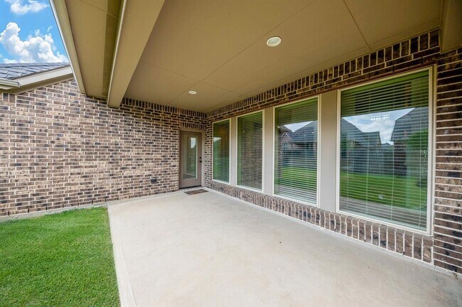 Building Photo - 27811 Bradford Ridge Dr