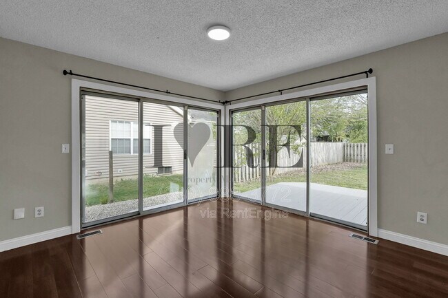 Building Photo - 5066 Ivywild Ave