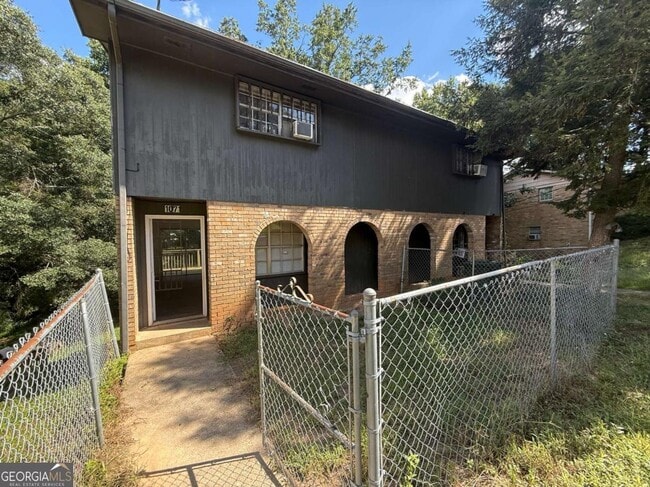 Building Photo - 1071 Laurel Ln NW