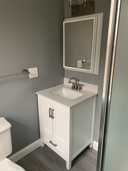 Building Photo - 128 E Wayne Ave