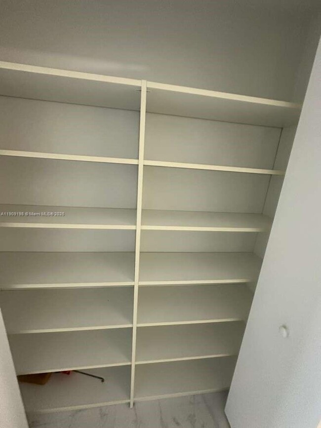 Building Photo - 488 NE 18th St