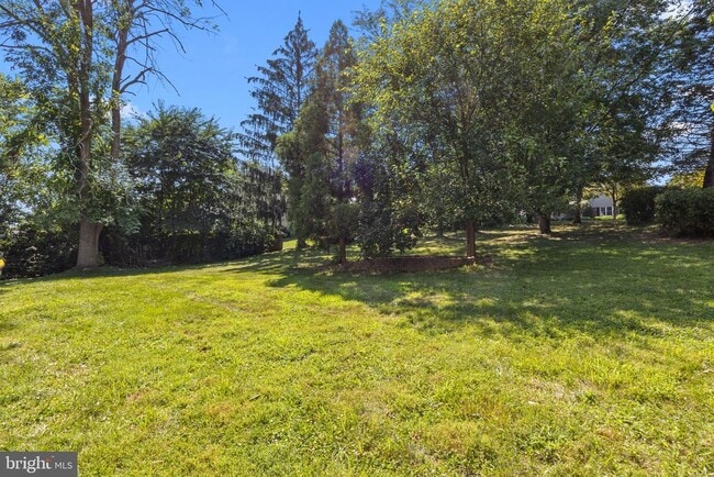 Building Photo - 1280 Wick Ln