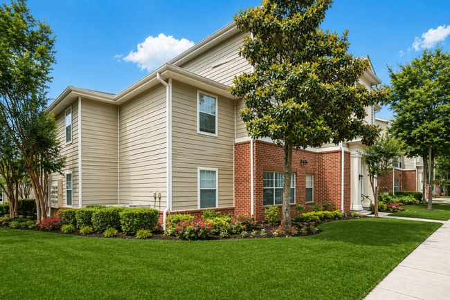 Building Photo - Newnan Crossing