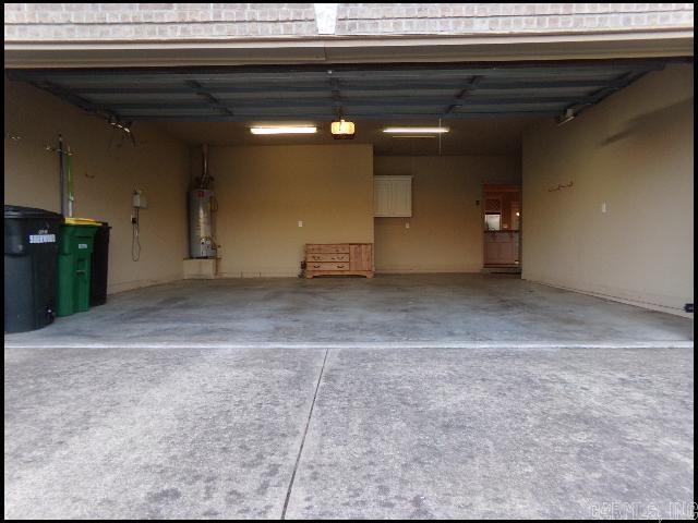 Building Photo - 2025 Glenn Arbor Ct