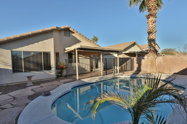 Building Photo - Beautiful 3-Bedroom Home with Pool on a Co...