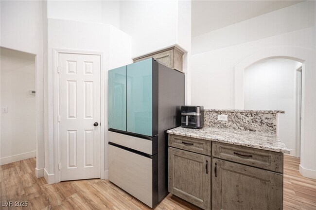 Building Photo - 5312 Bright Sky Ct