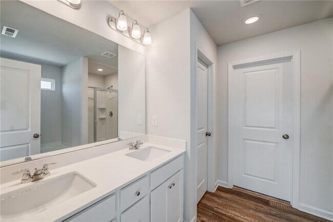 Building Photo - 48 Softwood Ct