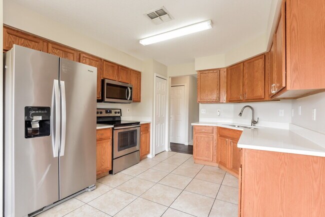 Building Photo - 13318 Caspian Ln