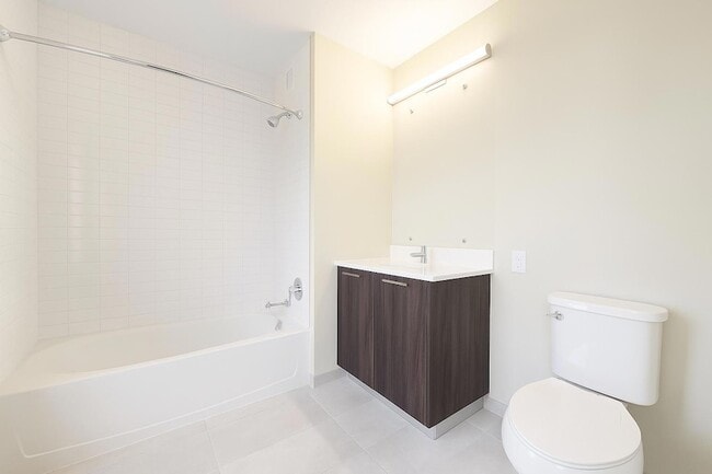 Building Photo - 1524 Sheepshead Bay Rd