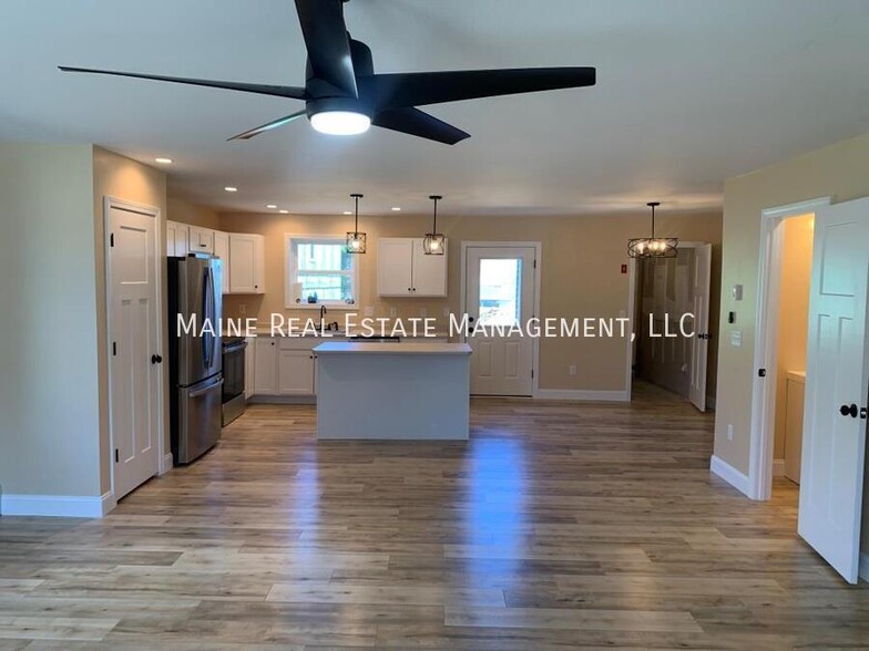 Building Photo - 64 Wildwood Dr