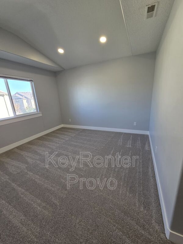 Building Photo - 8196 N Cedar Springs Rd