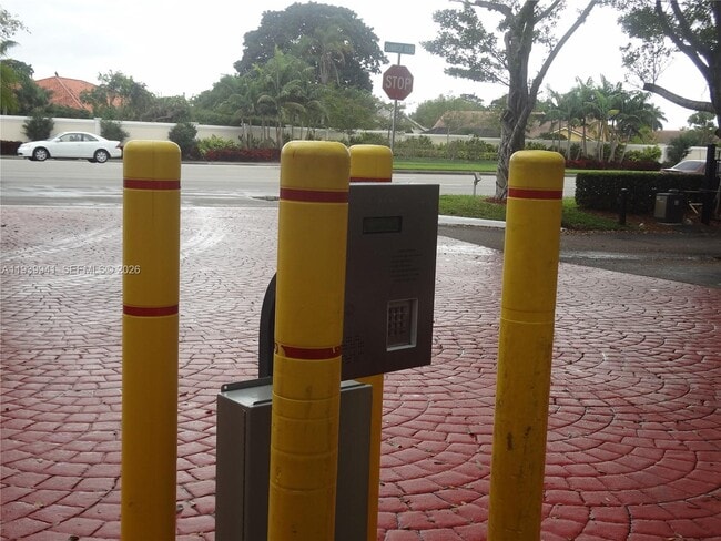 Building Photo - 10125 W Sunrise Blvd