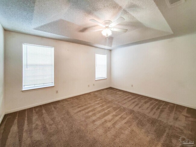Building Photo - 412 Bay Oaks Dr