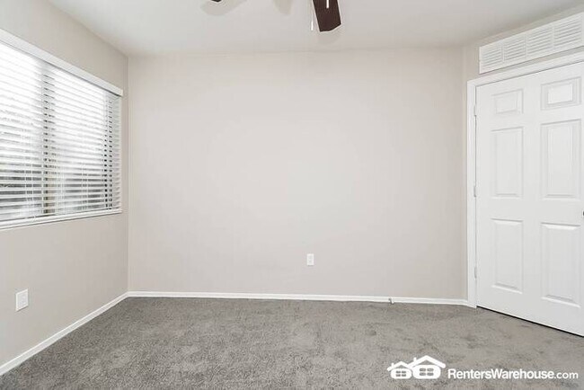 Building Photo - Spacious updated 4 Bed, 3 Bath home in Tuc...